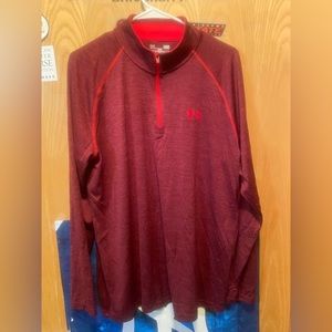 Under Armour heat gear pull over